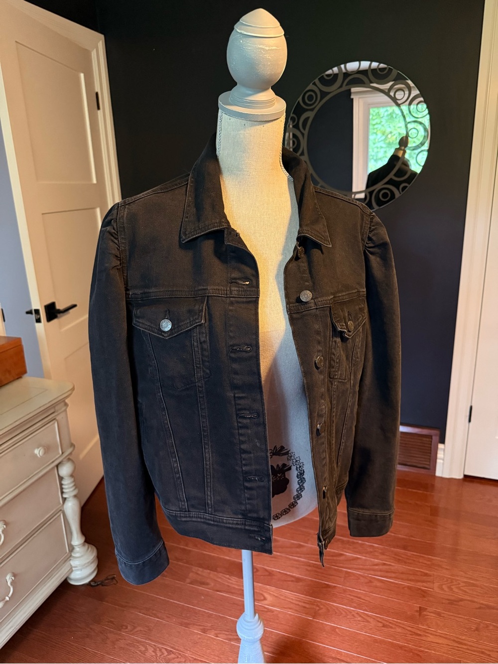 Ladies Black Denim Jacket - Classic Button-Front Puff Shoulder